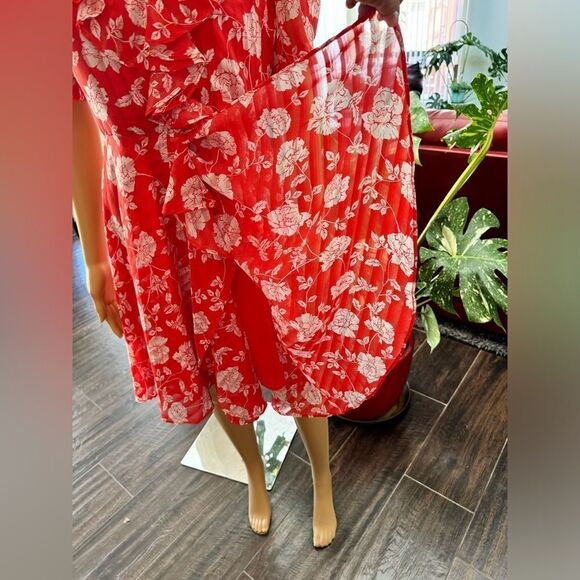 Lulu’s Ximena Coral Red Floral Print Ruffled Short Sleeve Mini Dress sz M EUC - Picture 8 of 16